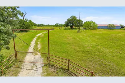 1439 Hcr 1432, Covington, TX 76636 - Photo 6