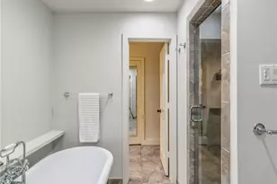 6402 McCommas Blvd, Dallas, TX 75214 - Photo 14