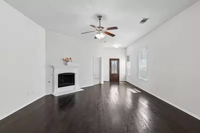 10212 Bennet Drive, McKinney, TX 75072 - Photo 6