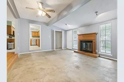 917 Blossom Circle, Garland, TX 75041 - Photo 4