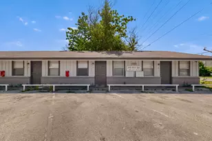 1585 N Mill St, Lewisville, TX 75057 - Photo 4