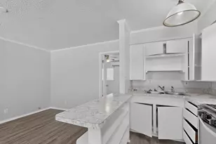 1585 N Mill St, Lewisville, TX 75057 - Photo 10