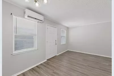 1585 N Mill Street, Lewisville, TX 75057 - Photo 6