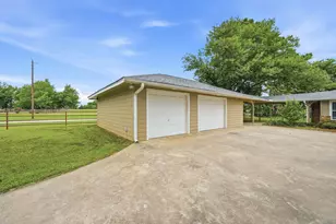 1252 Co Rd 167, Whitesboro, TX 76273 - Photo 4