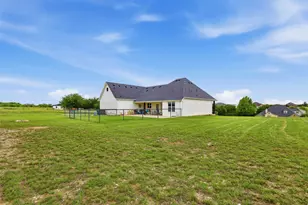 400 Stone Mountain Ct, Cresson, TX 76035 - Photo 32