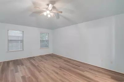 112 Bridlewood Street, Azle, TX 76020 - Photo 14