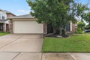 112 Bridlewood St, Azle, TX 76020 - Photo 1