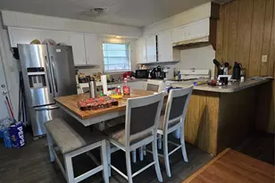 2251 Cambridge Dr, Irving, TX 75061 - Photo 2