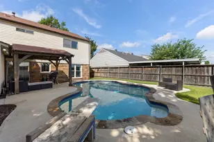 2910 Geneva Dr, Garland, TX 75040 - Photo 32