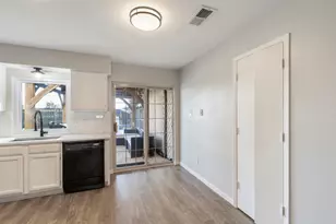2910 Geneva Dr, Garland, TX 75040 - Photo 12