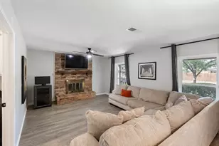 2910 Geneva Dr, Garland, TX 75040 - Photo 14