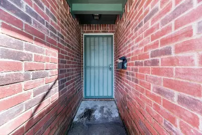 2526 Exeter Avenue, Dallas, TX 75216 - Photo 4