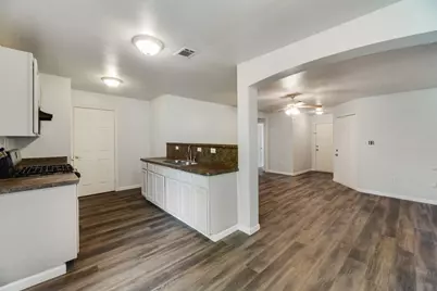 2526 Exeter Avenue, Dallas, TX 75216 - Photo 8