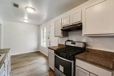 2526 Exeter Avenue, Dallas, TX 75216 - Photo 10
