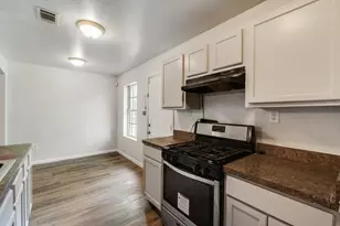 2526 Exeter Ave, Dallas, TX 75216 - Photo 10