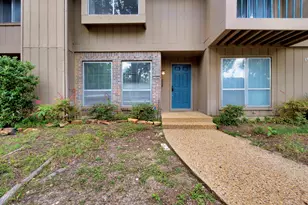 11926 Leisure Dr, Dallas, TX 75243 - Photo 2