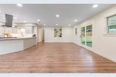 2212 Mountainview Drive, Hurst, TX 76054 - Photo 6