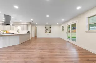 2212 Mountainview Dr, Hurst, TX 76054 - Photo 6