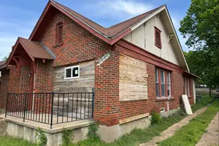 2014 Berwick Ave, Dallas, TX 75203 - Photo 2
