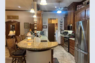 310 Donna Circle, Granbury, TX 76049 - Photo 8