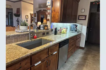 310 Donna Circle, Granbury, TX 76049 - Photo 8