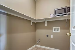 2916 Raven Cir, Flower Mound, TX 75022 - Photo 22
