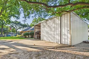 102 Misty Glen Cir, Gun Barrel City, TX 75156 - Photo 32