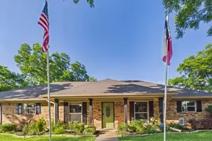 102 Misty Glen Cir, Gun Barrel City, TX 75156 - Photo 6
