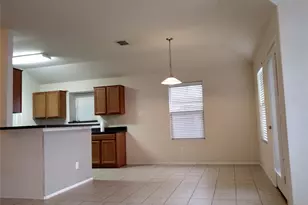 1846 Bayfront Dr, Dallas, TX 75051 - Photo 8