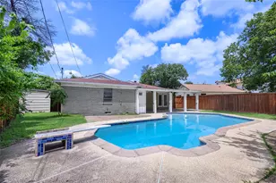 3230 Rockbluff Dr, Dallas, TX 75227 - Photo 22