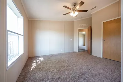 5728 N Sunchase Drive, Granbury, TX 76049 - Photo 20