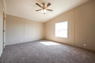 5728 N Sunchase Dr, Granbury, TX 76049 - Photo 18
