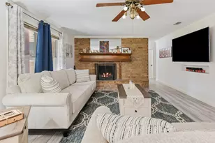 1608 Wade Dr, Bedford, TX 76022 - Photo 10
