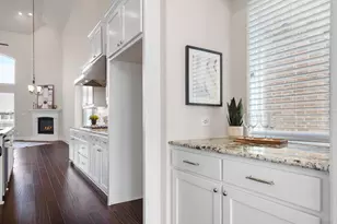15664 Wild Cherry Ln, Fort Worth, TX 76262 - Photo 12