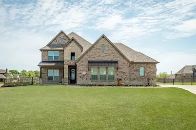112 Walnut Drive, Van Alstyne, TX 75495 - Photo 1