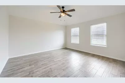 8053 Muddy Creek Drive, Fort Worth, TX 76131 - Photo 4