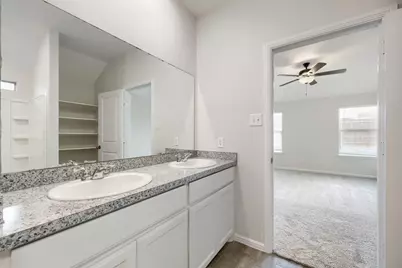 8053 Muddy Creek Drive, Fort Worth, TX 76131 - Photo 18