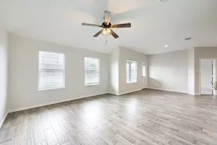 8053 Muddy Creek Dr, Fort Worth, TX 76131 - Photo 8