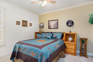 1011 Sunset Bay Ct, Granbury, TX 76048 - Photo 20