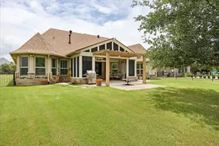 1011 Sunset Bay Ct, Granbury, TX 76048 - Photo 28