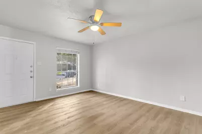6470 Tumbling Creek Trail, Dallas, TX 75241 - Photo 2