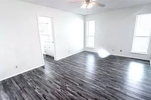 1521 Leicester St, Garland, TX 75044 - Photo 20