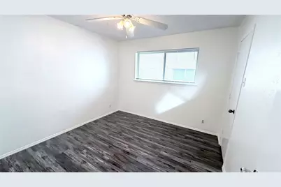 1521 Leicester Street, Garland, TX 75044 - Photo 26