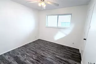 1521 Leicester St, Garland, TX 75044 - Photo 26