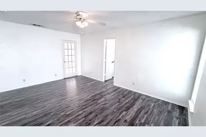 1521 Leicester Street, Garland, TX 75044 - Photo 24