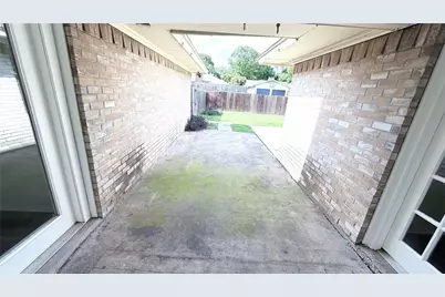 1521 Leicester Street, Garland, TX 75044 - Photo 28