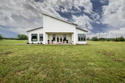 141 Wheelis Loop, Decatur, TX 76234 - Photo 2