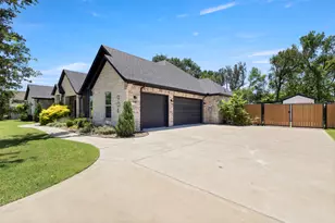 904 Taylor Branch, Springtown, TX 76082 - Photo 2