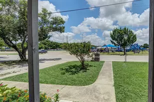 307 N Miller St, Decatur, TX 76234 - Photo 8