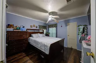 307 N Miller St, Decatur, TX 76234 - Photo 20